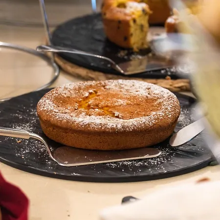 Отель Alda Червия