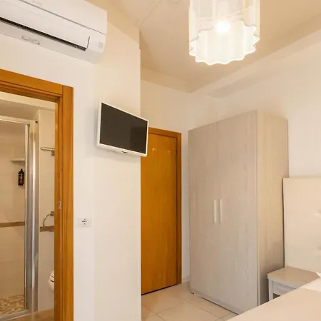 Hotel Alda Seaview 3*