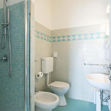 Hotel Alda Seaview 3*