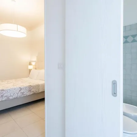 Alda Seaview Hotel 3*