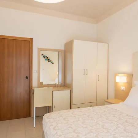 Alda Seaview 3*