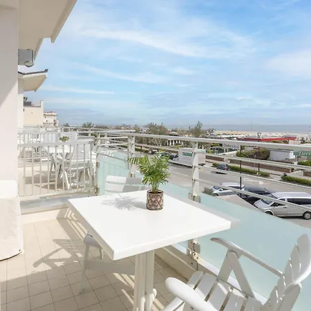 Alda Seaview 3*